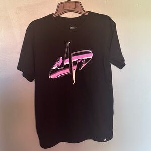 EUC, Dude Perfect Official Tee Shirt Club tee, adult small